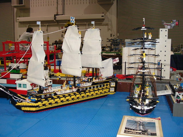 ships1.jpg