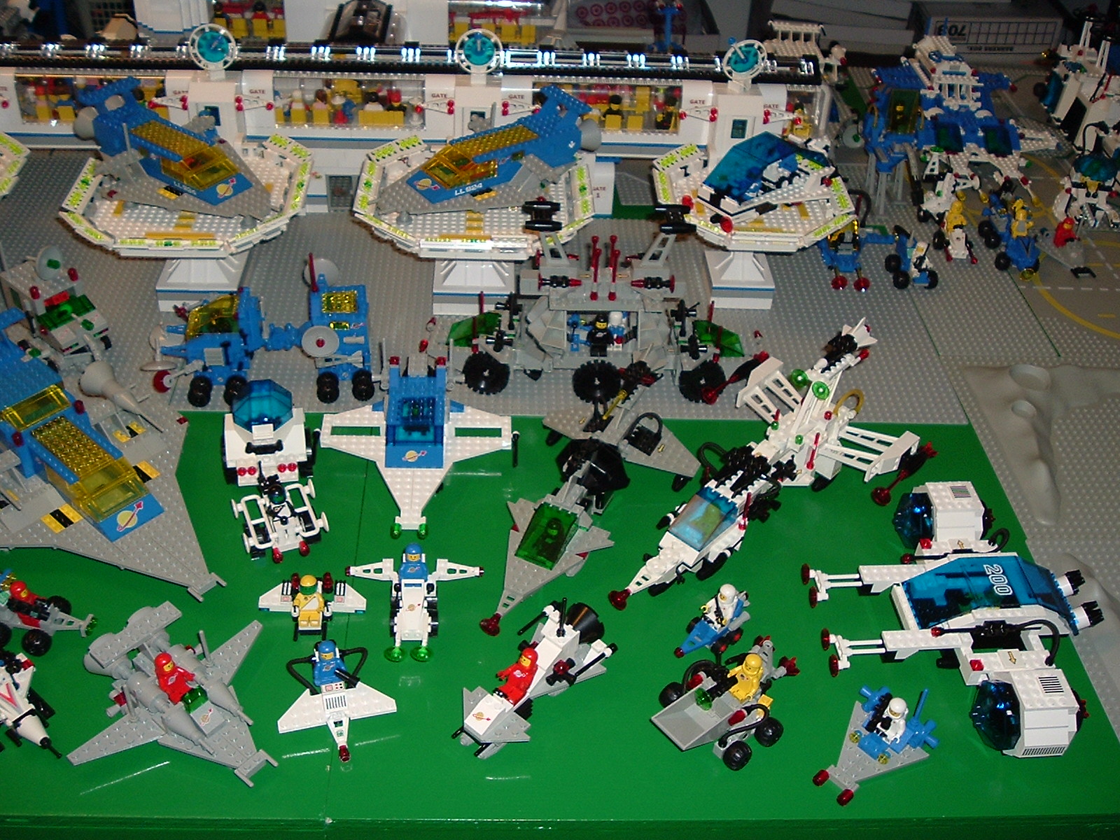 moreclassicspace1.jpg