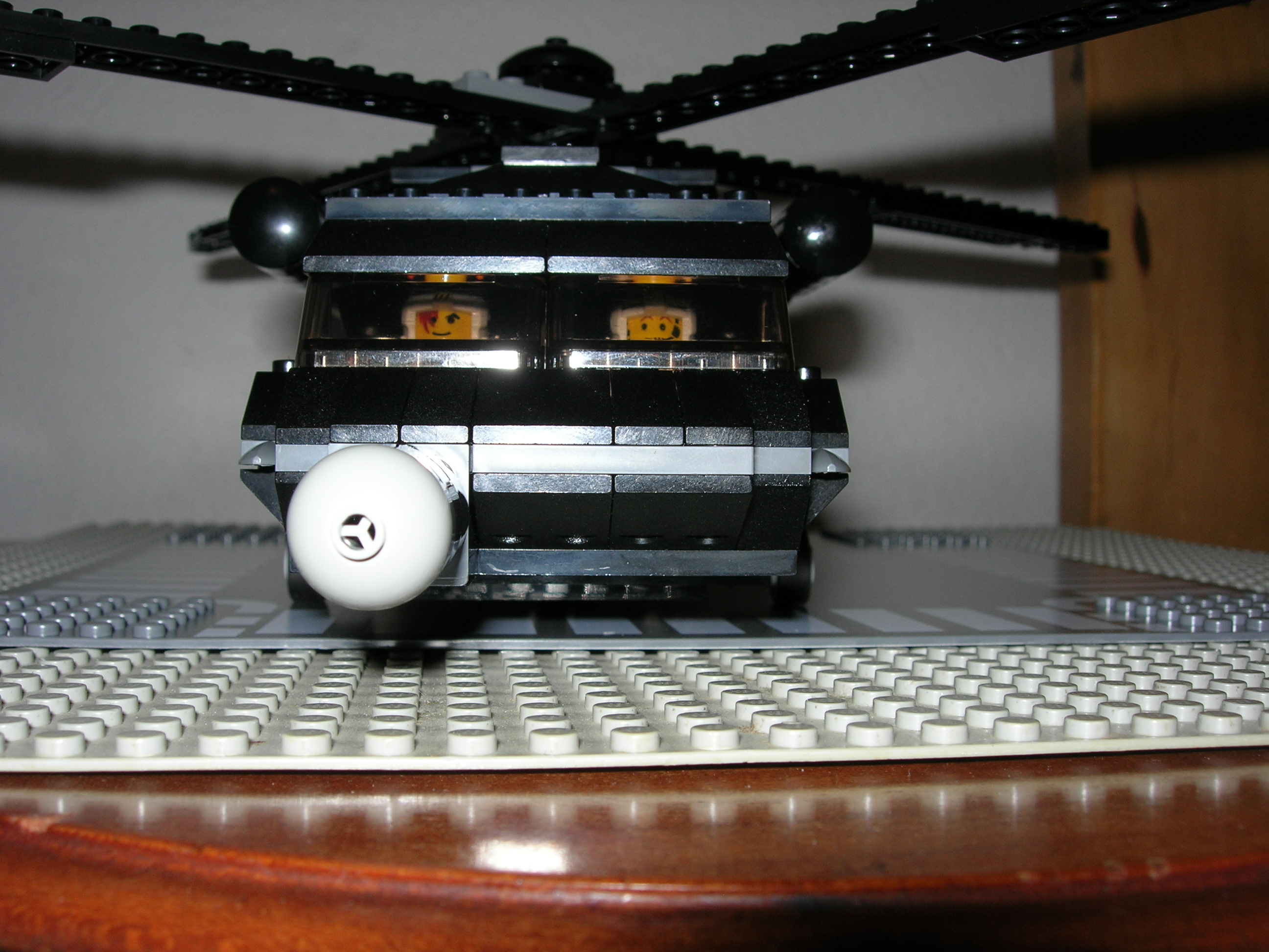 lego_blackhawk_004.jpg