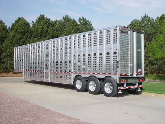cattle_liner_tri-axle.jpg