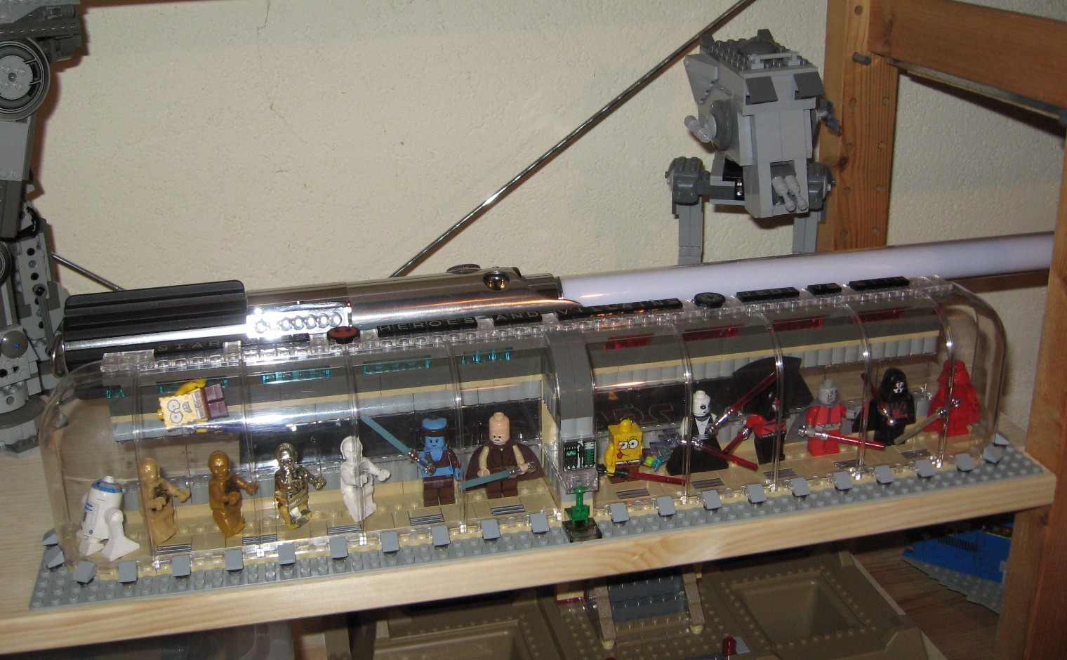 minifig_display_case_v2_1520x940.jpg
