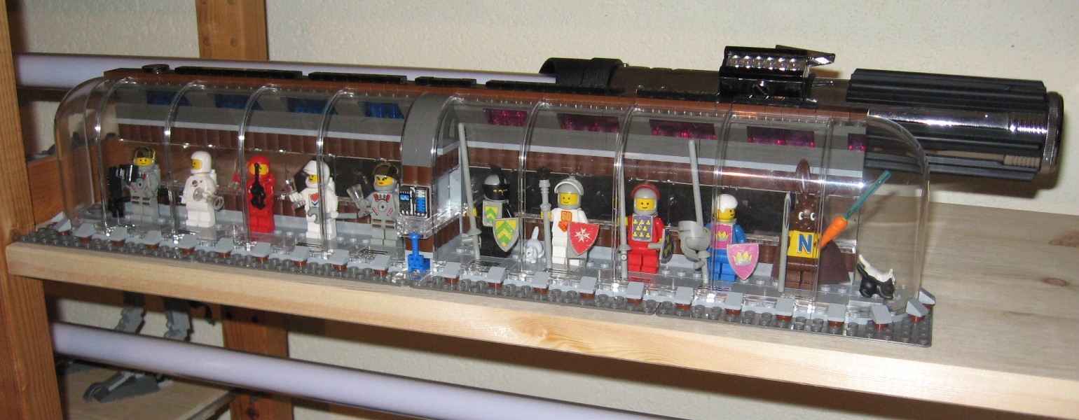 minifig_display_case_v2_1540x600.jpg