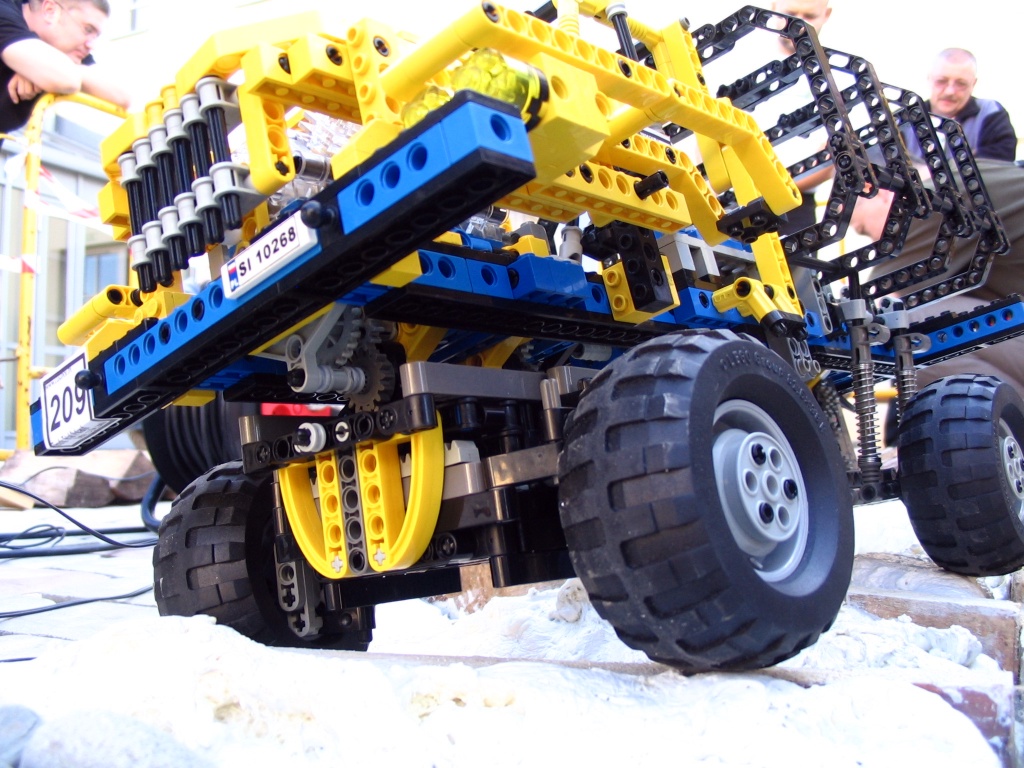 t_019.jpg