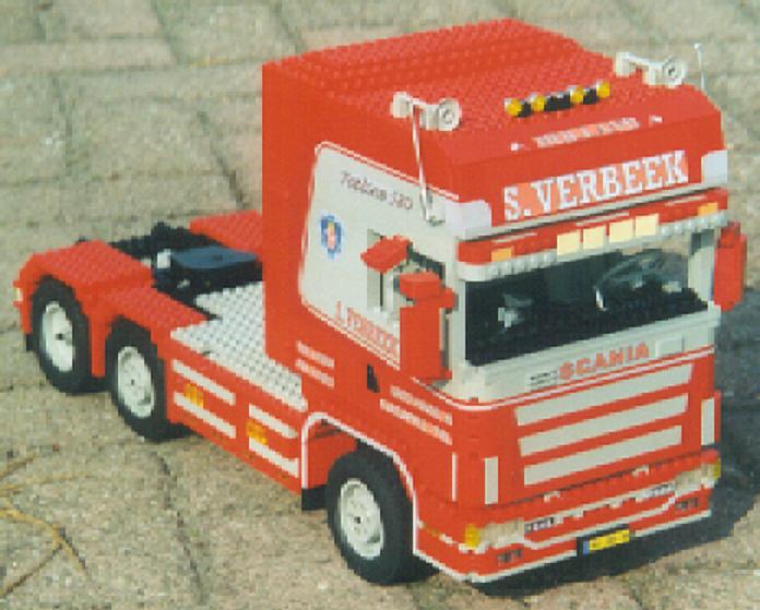 vr04002.jpg