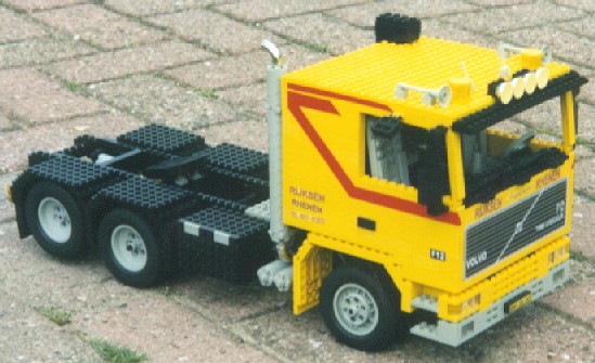 vr05003.jpg