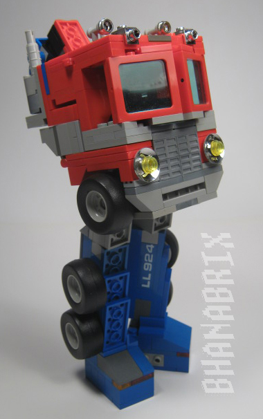 bhanabrix-optimusprimetransform-006_san.jpg