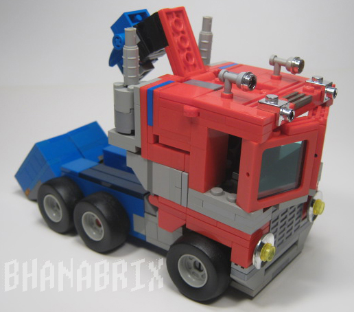 bhanabrix-optimusprimetransform-007_san.jpg