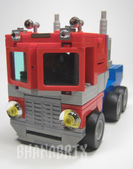 bhanabrix-optimusprimetransform-012_san.jpg