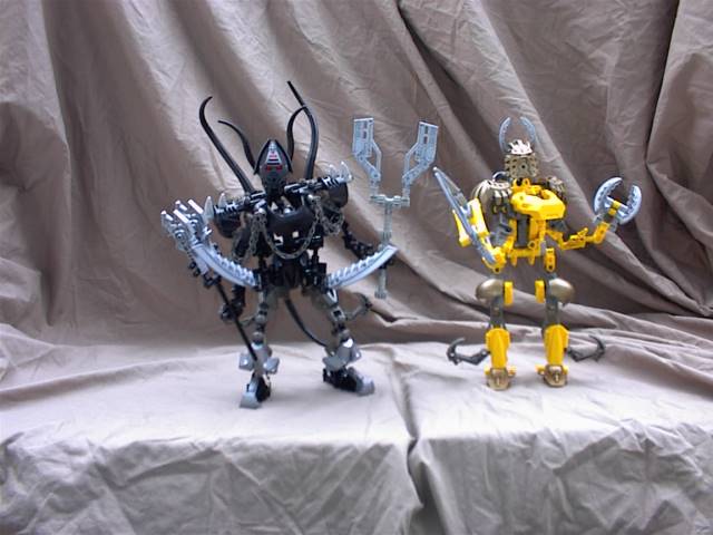 chains2.jpg