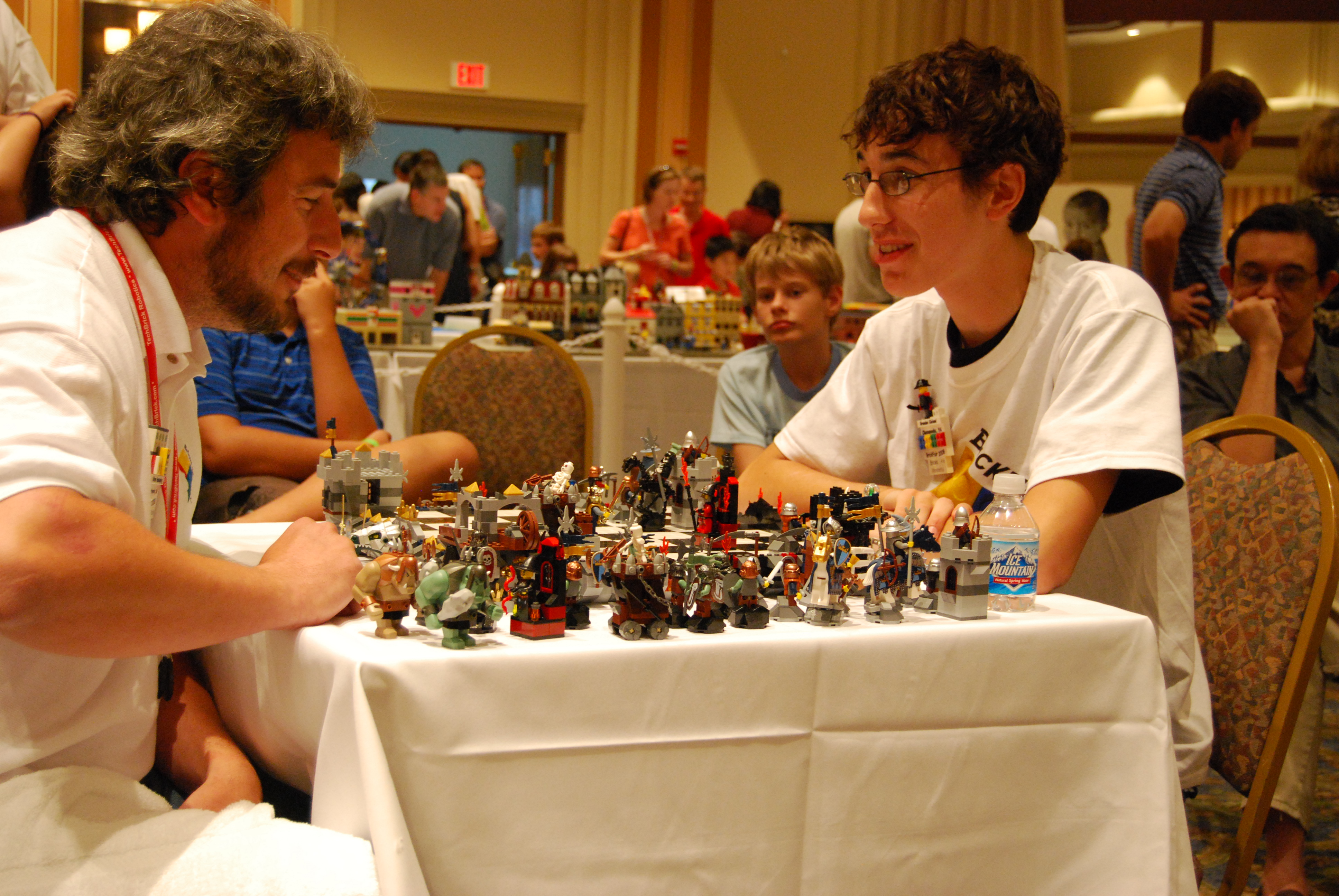 brickfair_2008_chess_champion_playoff_05.jpg