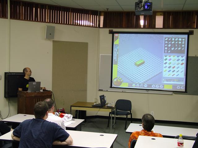 brickfest_2004_003.jpg
