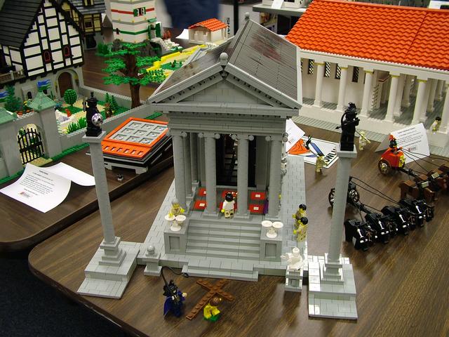 brickfest_2004_044.jpg