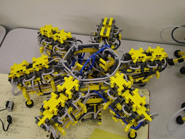 brickfest_2004_068.jpg
