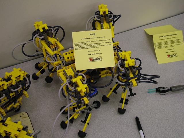 brickfest_2004_069.jpg