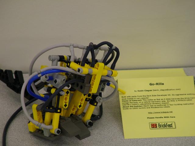 brickfest_2004_073.jpg