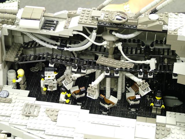 brickfest_2004_085.jpg