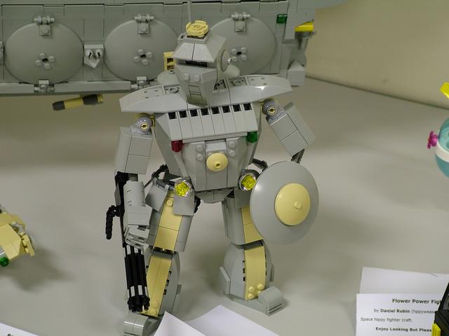 brickfest_2004_104.jpg