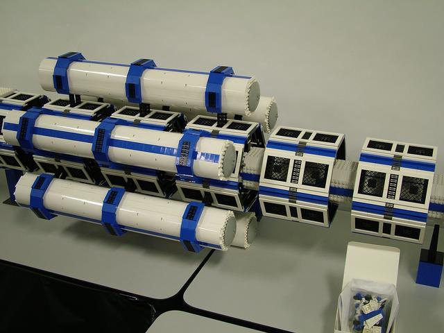 brickfest_2004_114.jpg