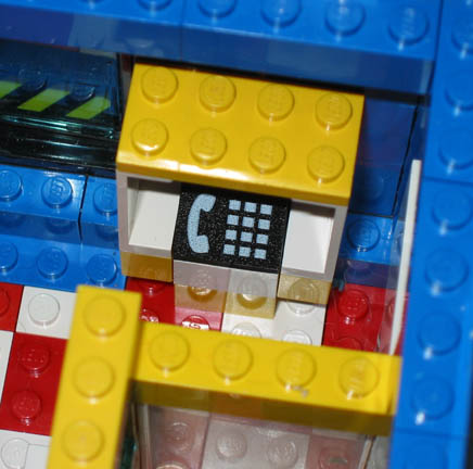 t-phonebooth.jpg