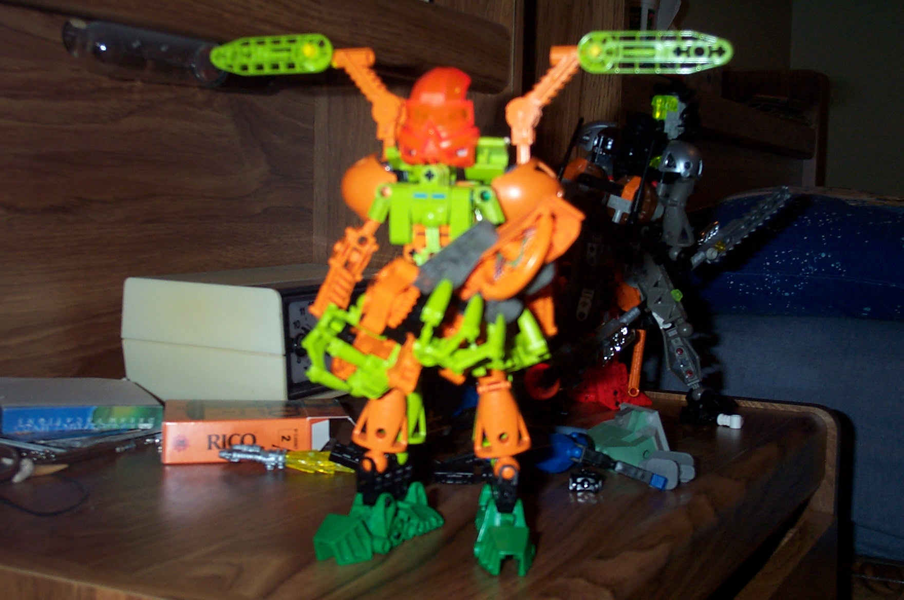 bioniclepictures06116.jpg