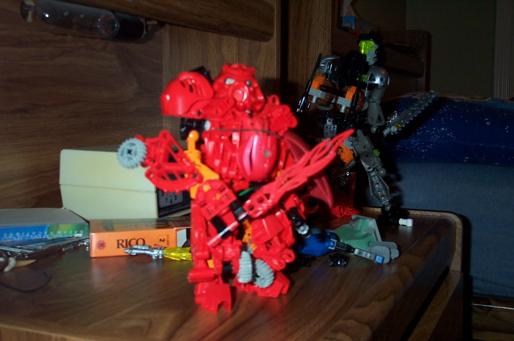 bioniclepictures06113.jpg