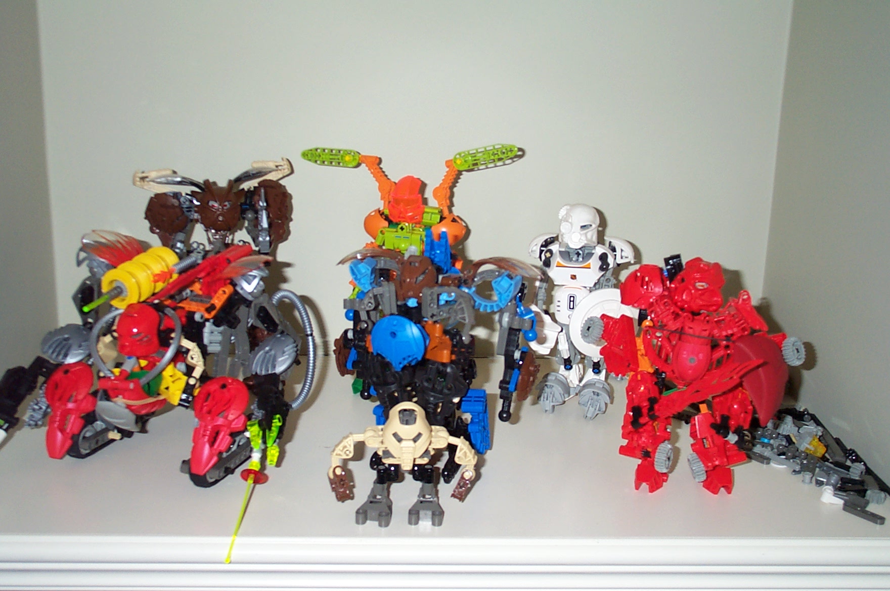 bioniclepictures0618.jpg
