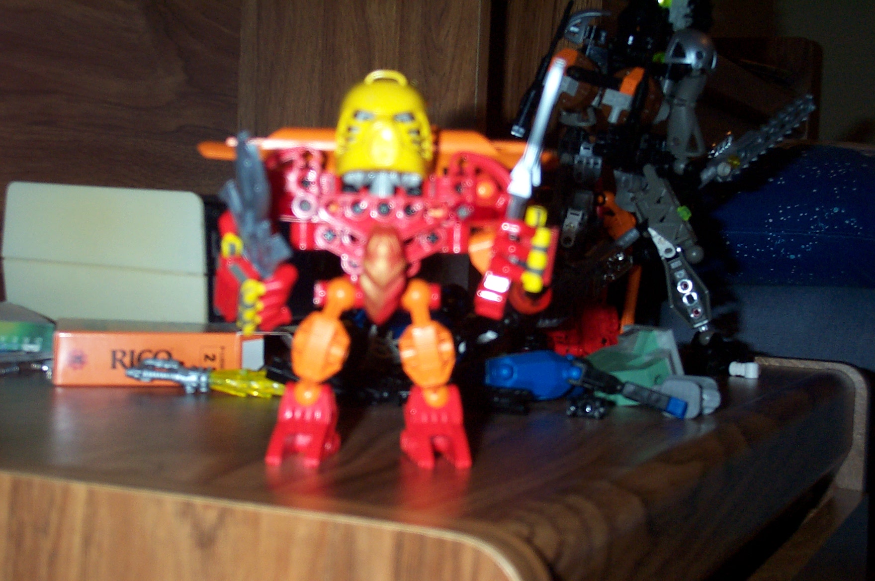 bioniclepictures06118.jpg