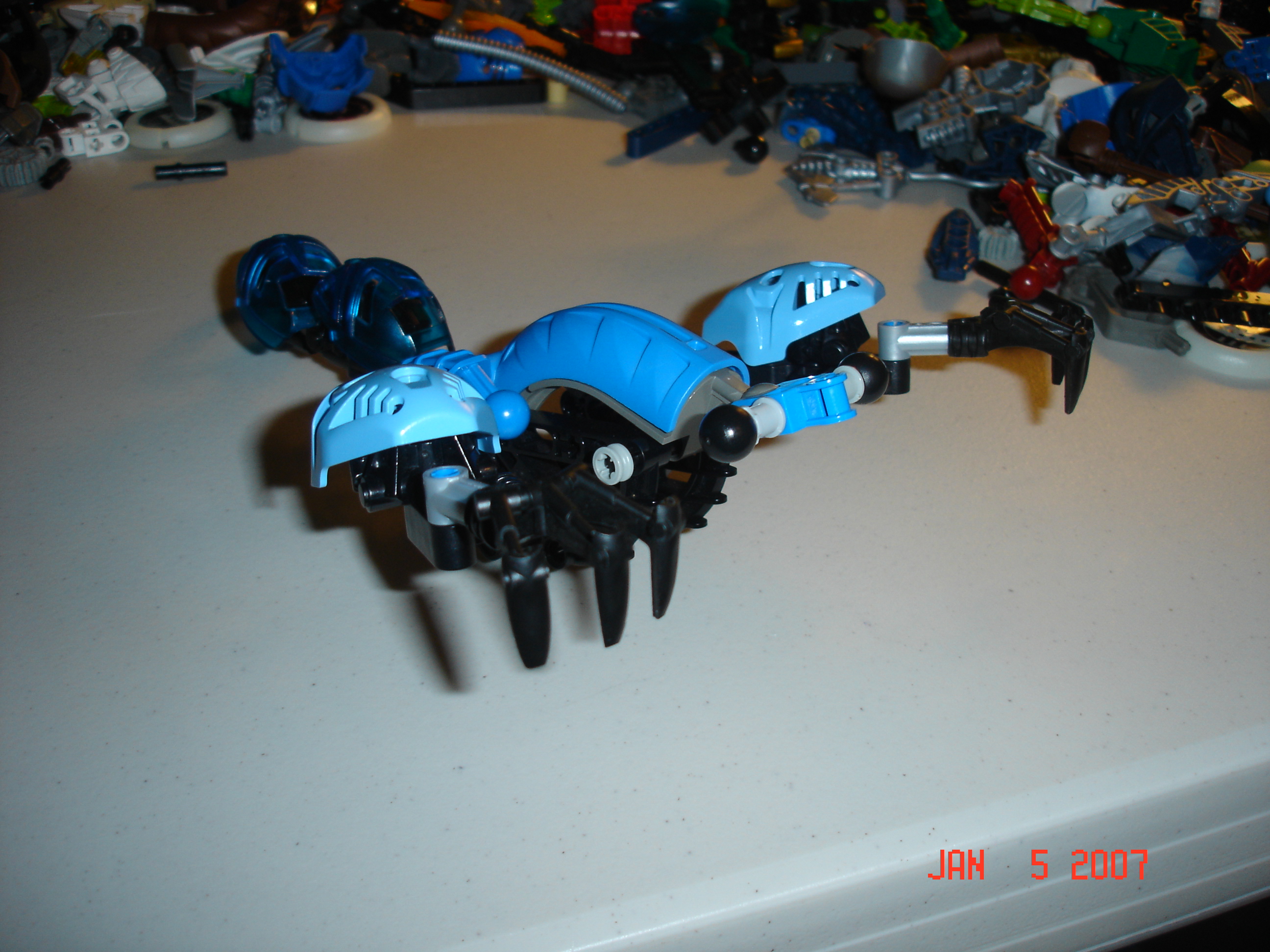 bioniclesjan42007_001.jpg