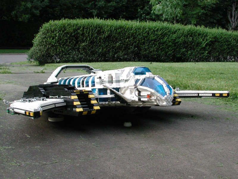 05-front.jpg