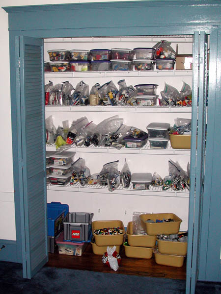 lego_closet.jpg