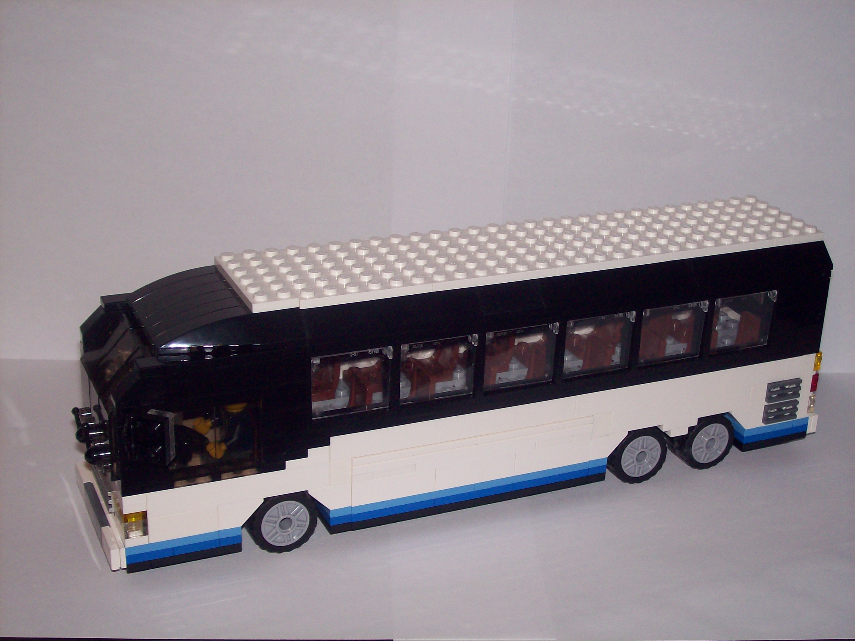 bus-01.jpg