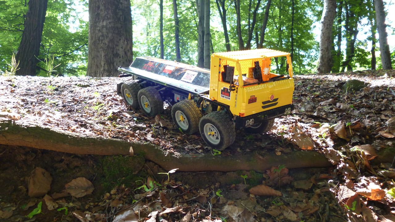 tatra_armax_02.jpg