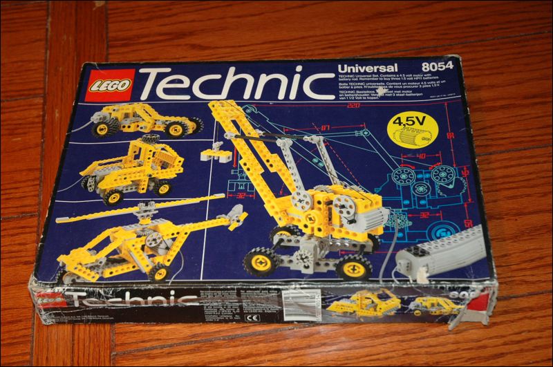 8054_box.jpg