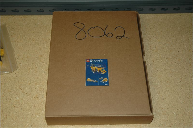 8062_box.jpg