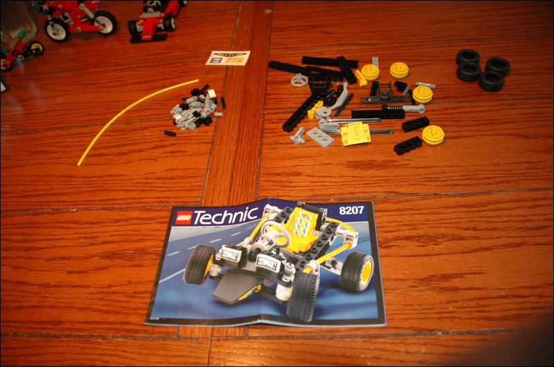8207_parts.jpg