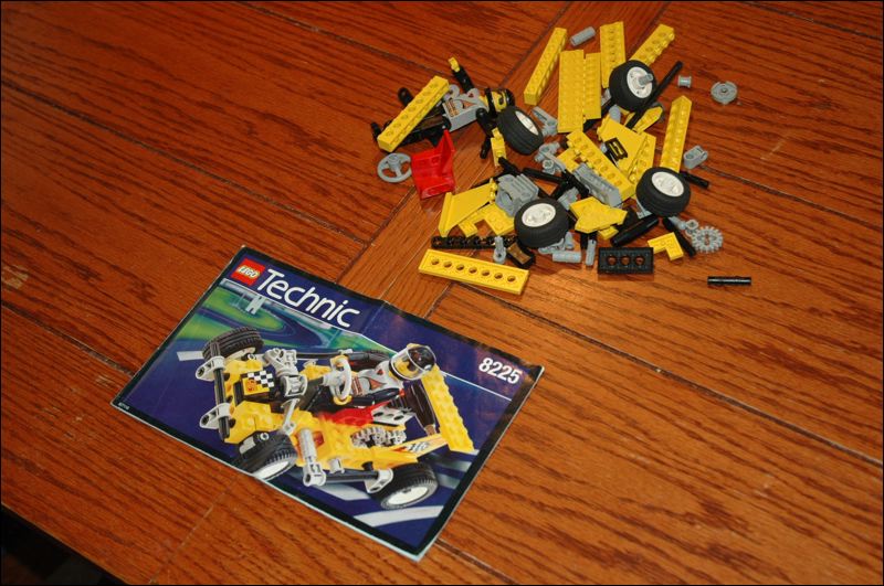 8225_parts.jpg