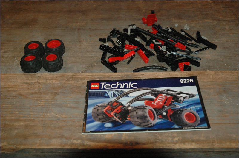 8226_parts.jpg