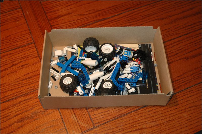 8252_parts.jpg