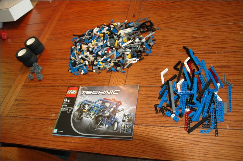 8435_parts.jpg