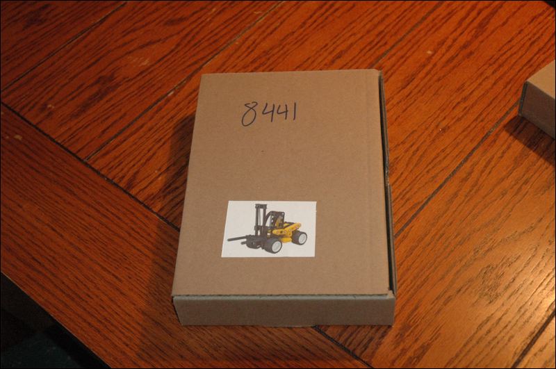 8441_box.jpg