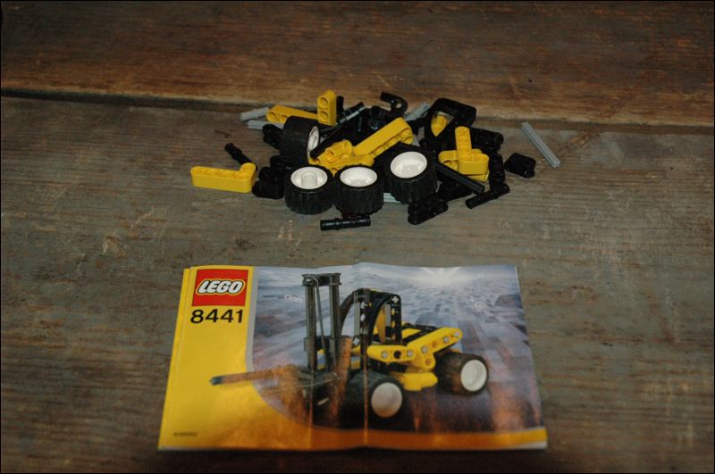 8441_parts.jpg