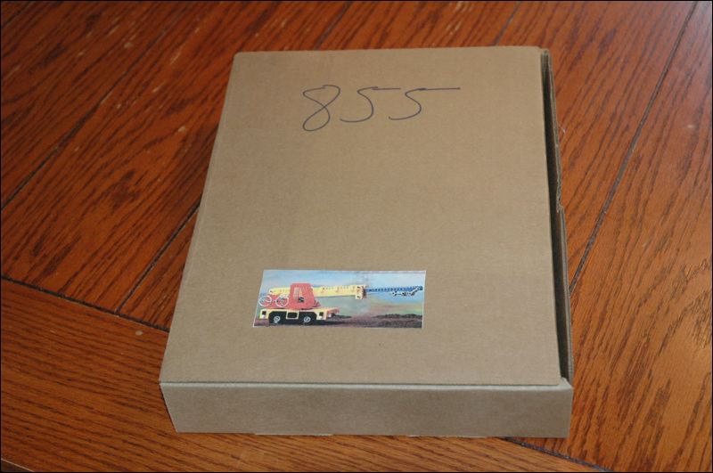 855_box.jpg