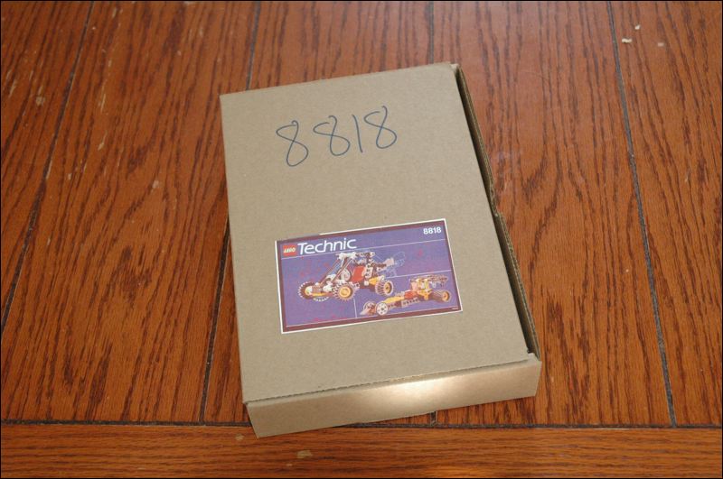 8818_box.jpg