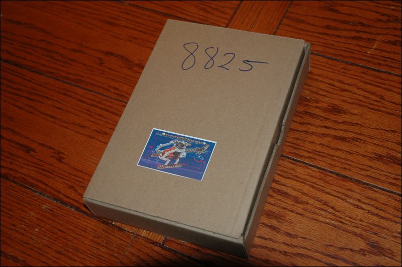 8825_box.jpg