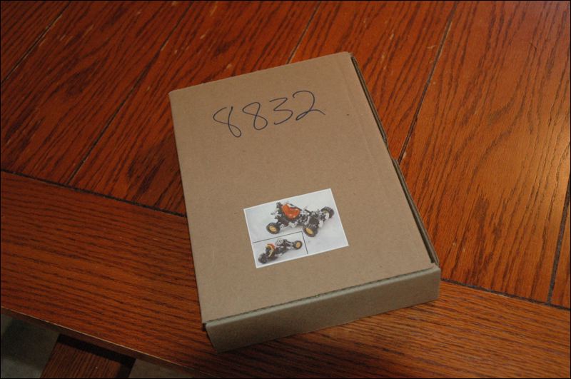 8832_box.jpg