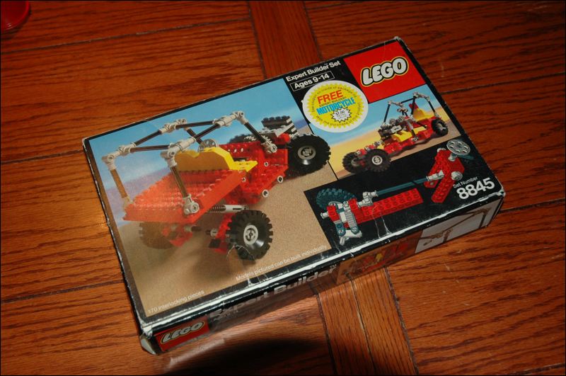 8845_box.jpg