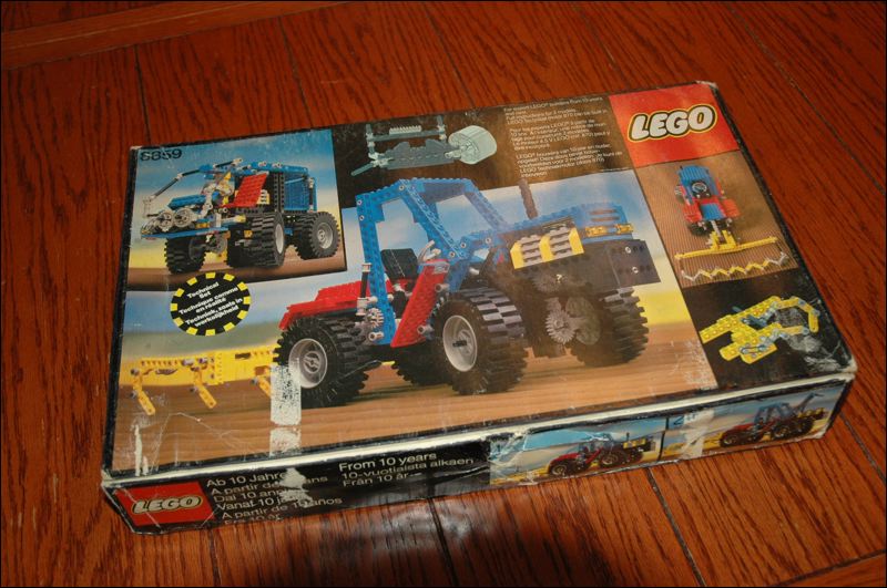 8859_box.jpg