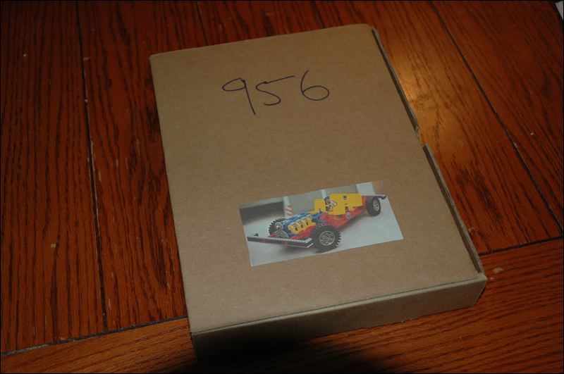 956_box.jpg