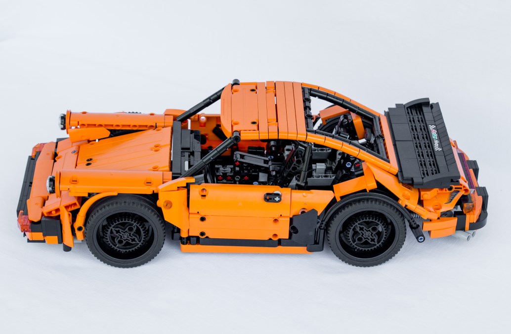 porsche930-4.jpg