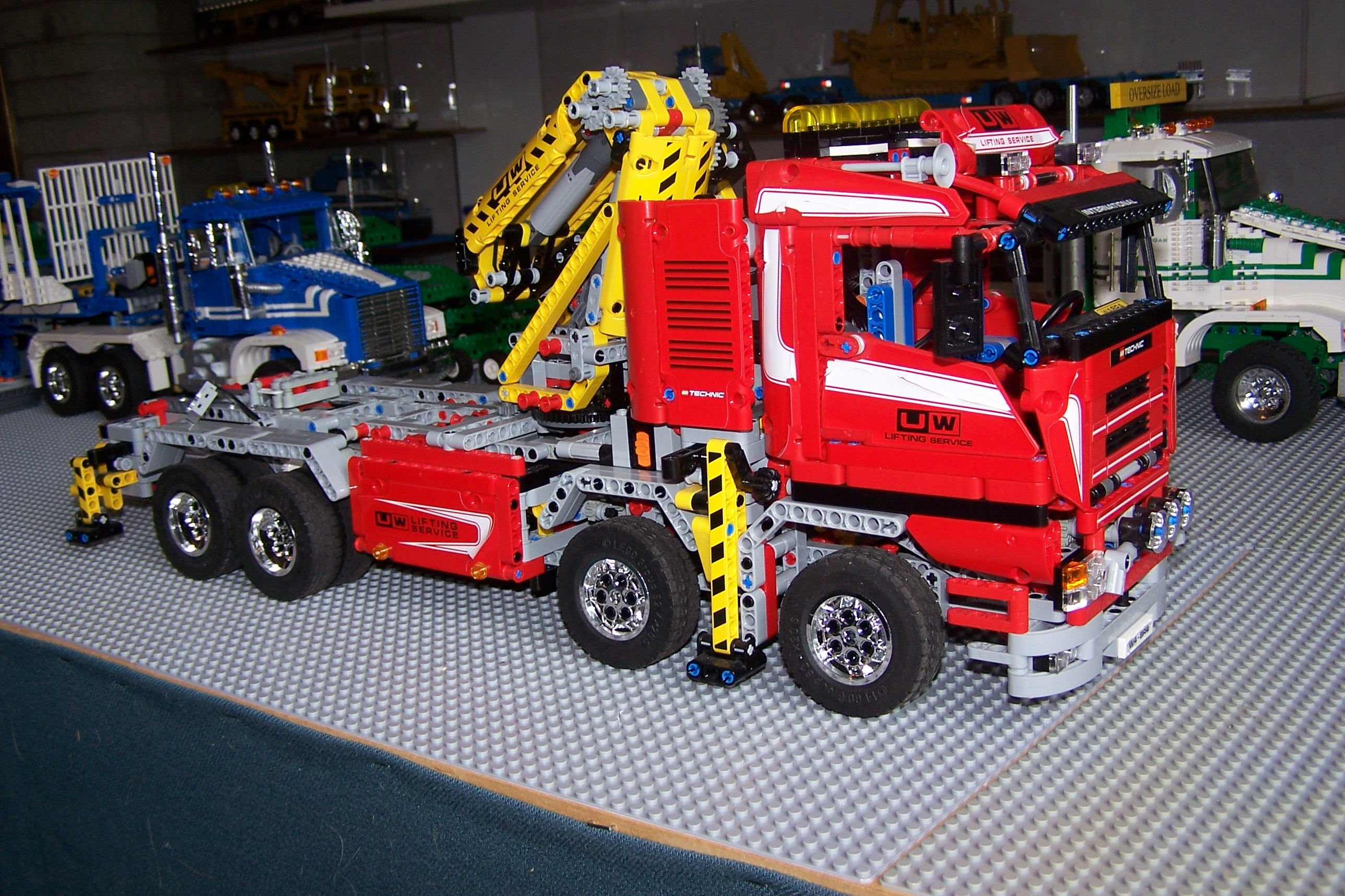 lego_trucks_007.jpg